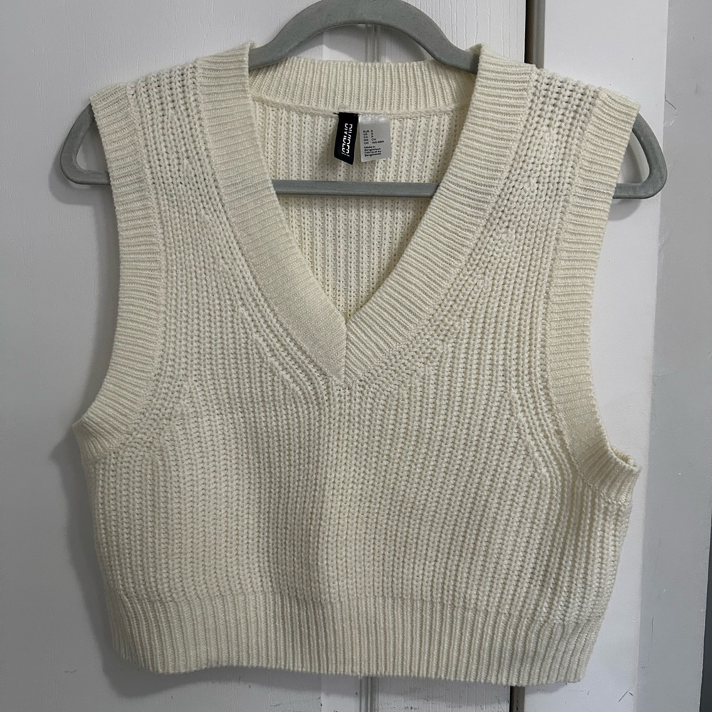 H&M Ribbed Sweater Vest